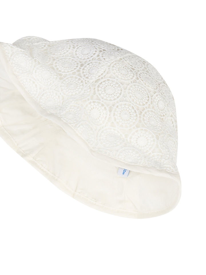 Baby girl lace perforated hat