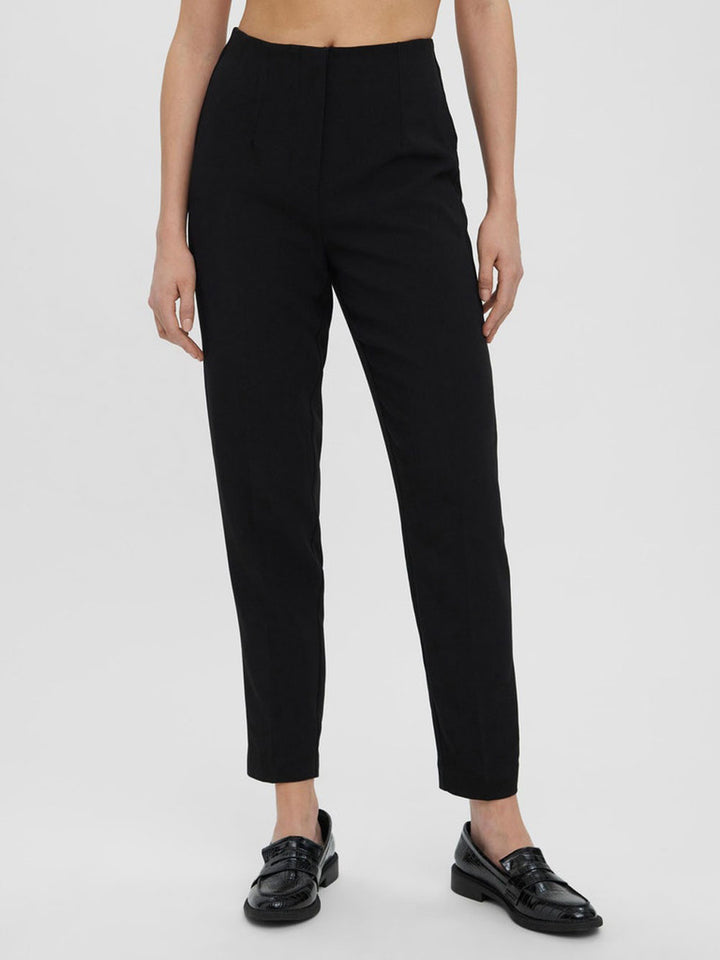 Vmsandy women's black tapered fit trousers