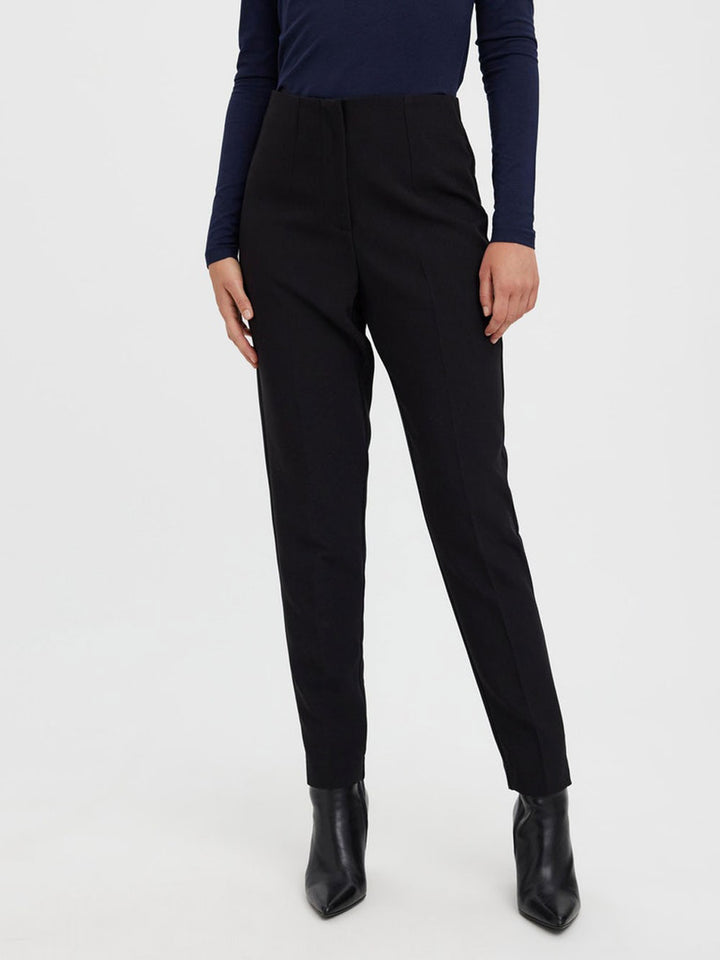 Vmsandy women's black tapered fit trousers