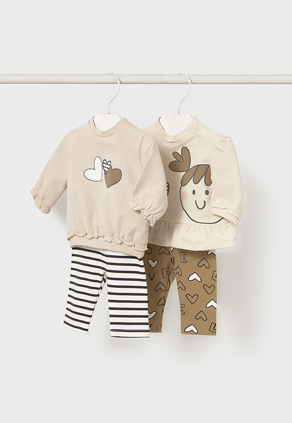 MAYORAL NEWBORN Completo MAYORAL NEWBORN da NEONATA - Arachide