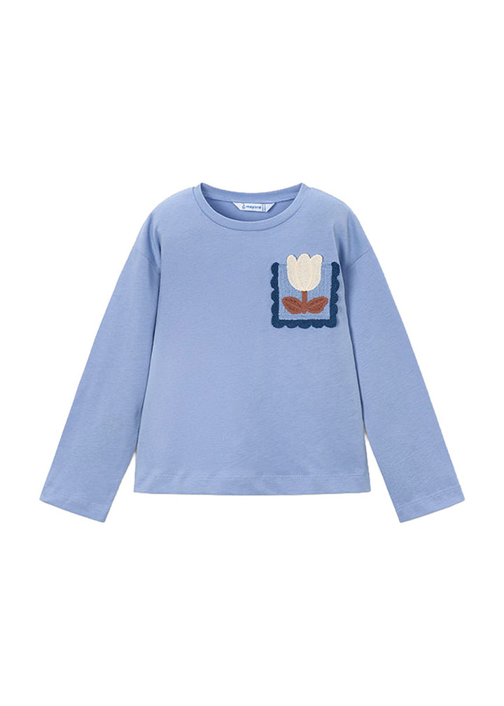 T-shirt da bambina Mayoral 4029 azzurra con fiore - vista frontale