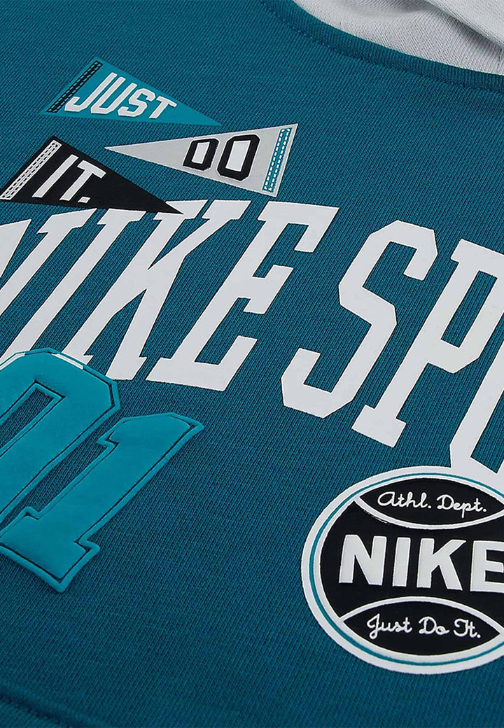 NIKE