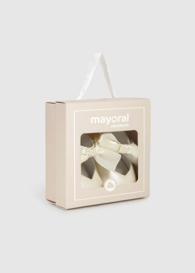 MAYORAL NEWBORN Scarpa culla MAYORAL NEWBORN da NEONATA - Ecrù